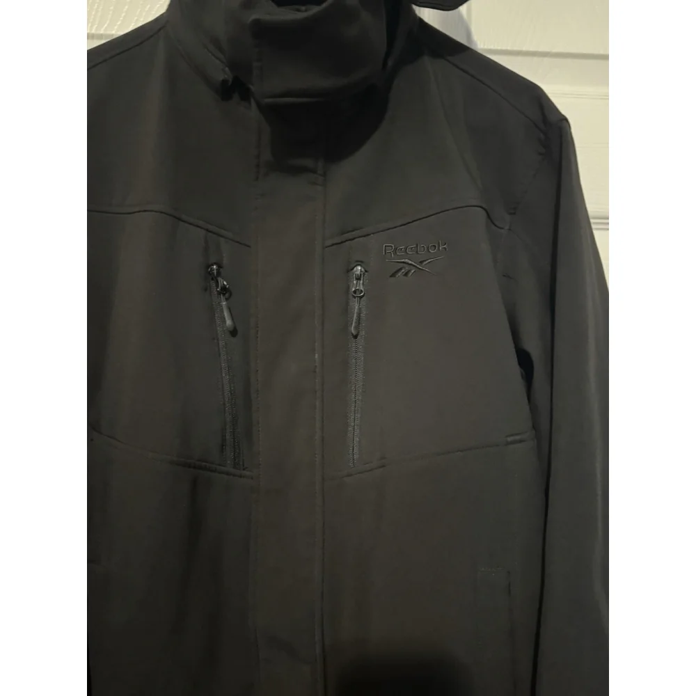 Reebok Designer Black Soft Shell Kids' Unisex Hooded Jacket Sz 18/20 Xl Coat EUC